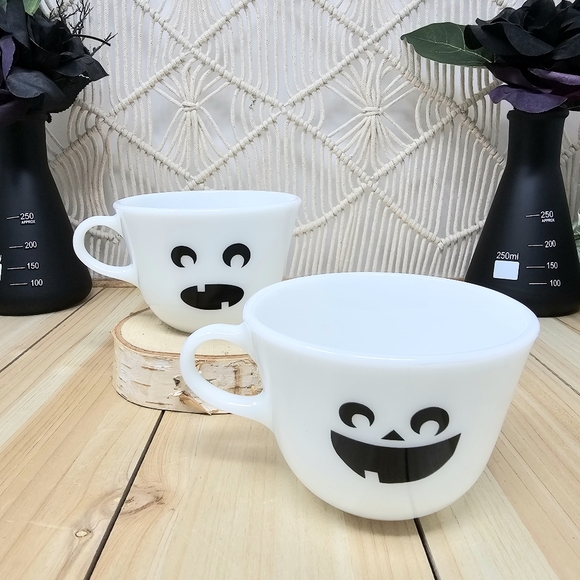 Corningware Other - Corning Milkglass Halloween Flat Cups